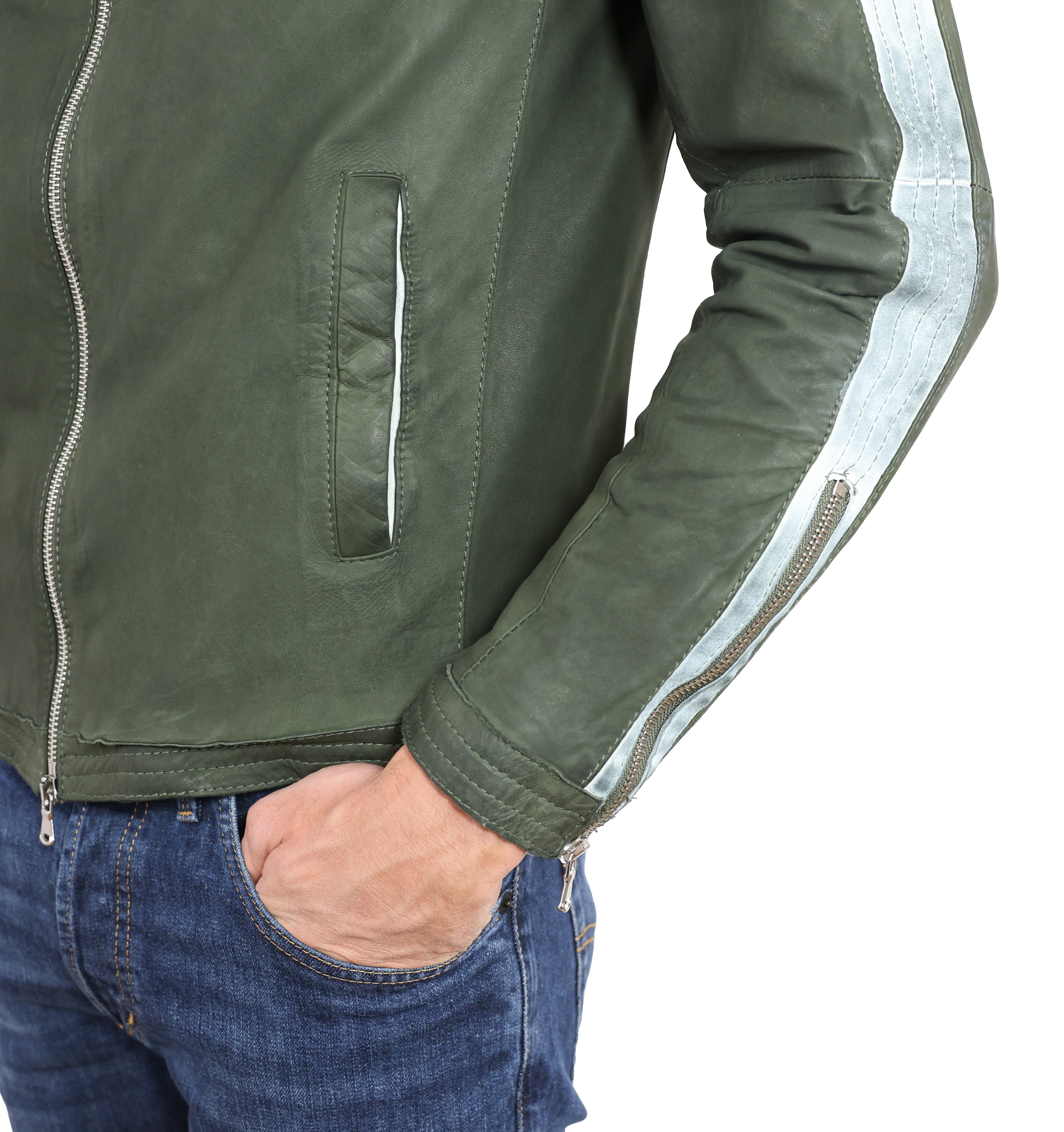 Biker in pelle 58WNAVE
