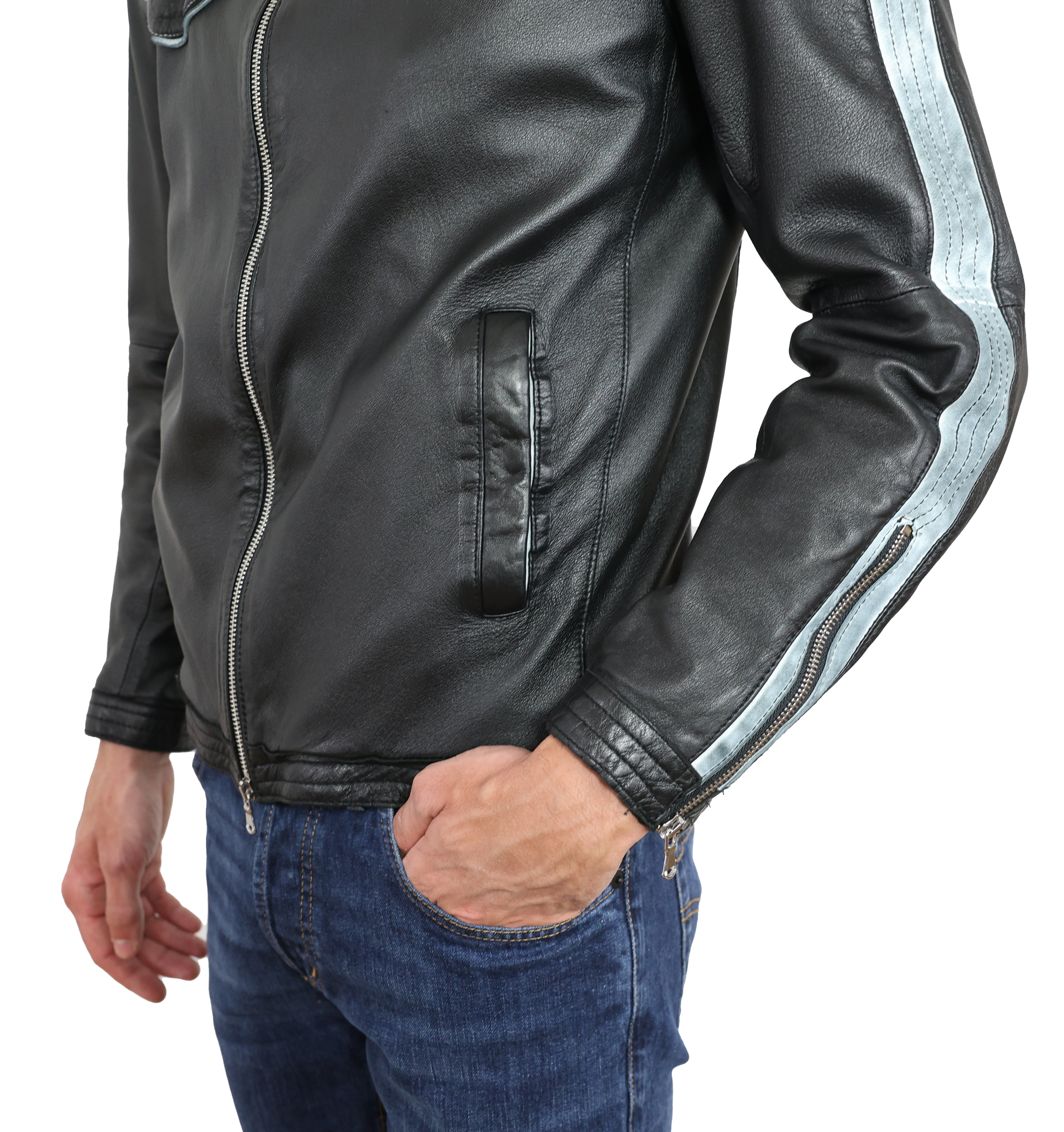 Biker in pelle 58WNANE