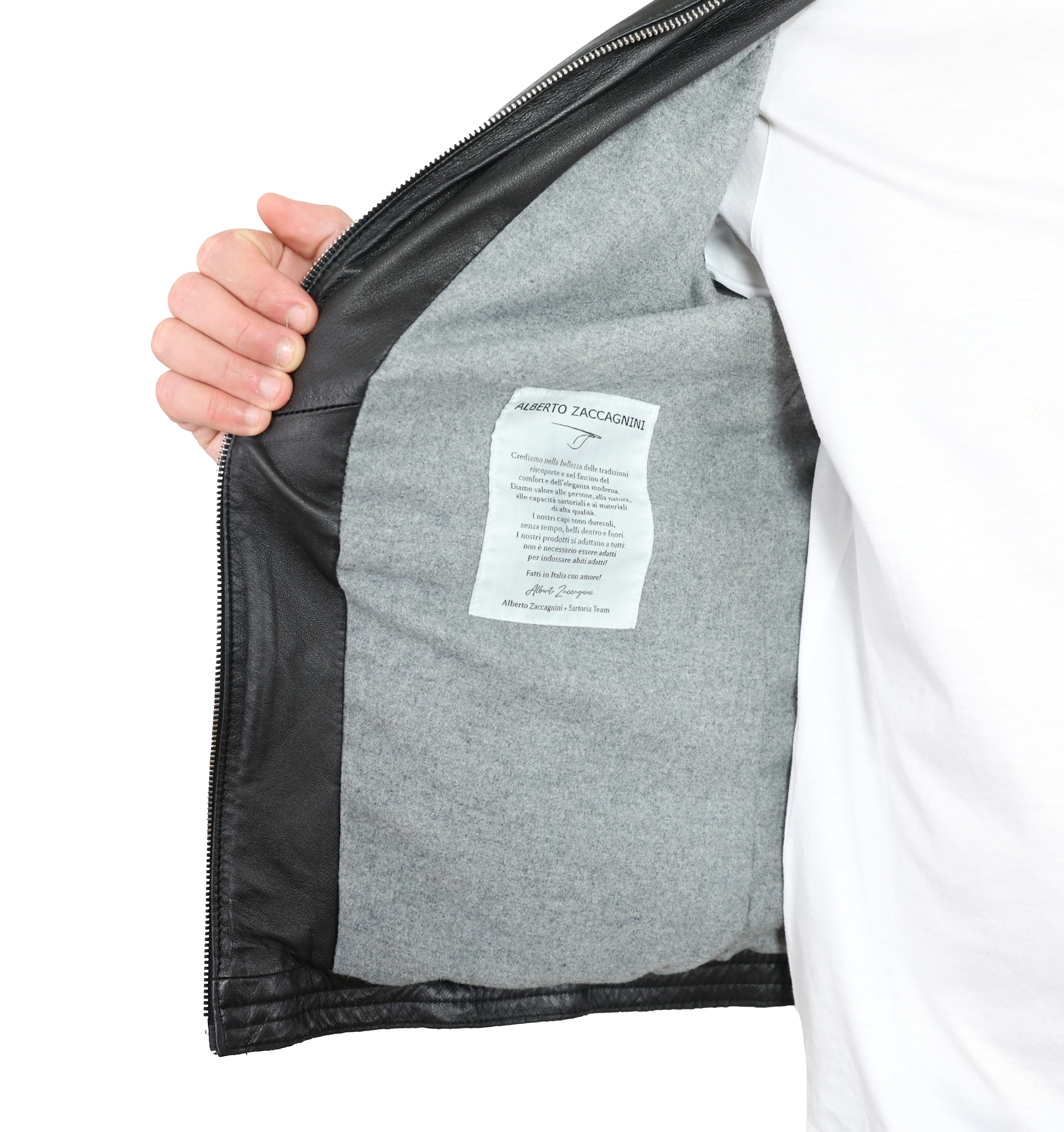 Biker in pelle 58WNANE