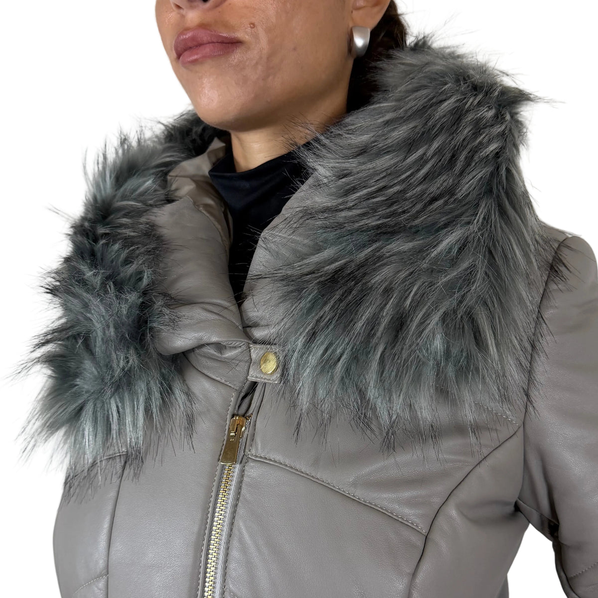 Piumino in pelle 82LNASA